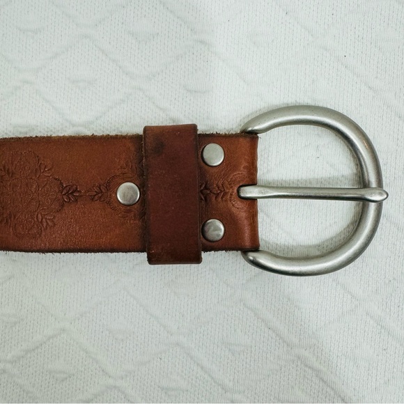 Lucky Brand Embossed Leather Belt size XS - Picture 6 of 9